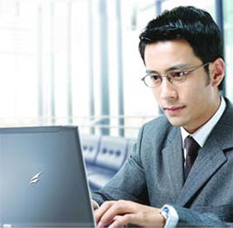 云开发赋能未来 人工智能应用软件开发的崭新路径——聚焦武汉新华电脑学校大数据人工智能学院